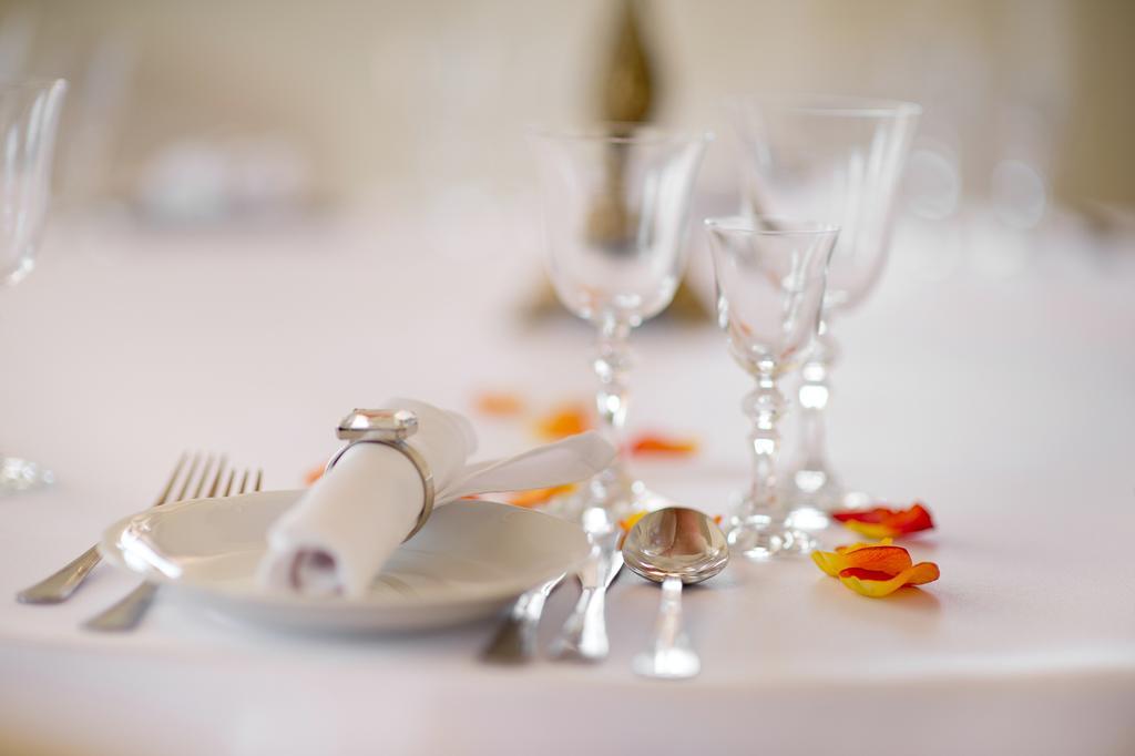 Hotel & Restauracja Okraglak Chęciny 외부 사진