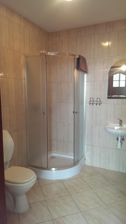 Hotel & Restauracja Okraglak Chęciny 외부 사진
