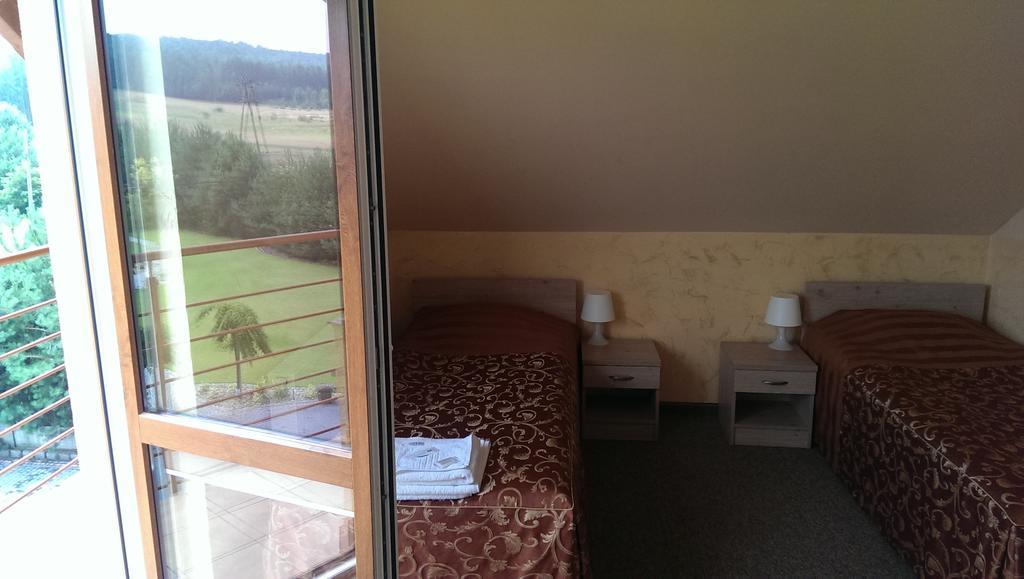 Hotel & Restauracja Okraglak Chęciny 객실 사진